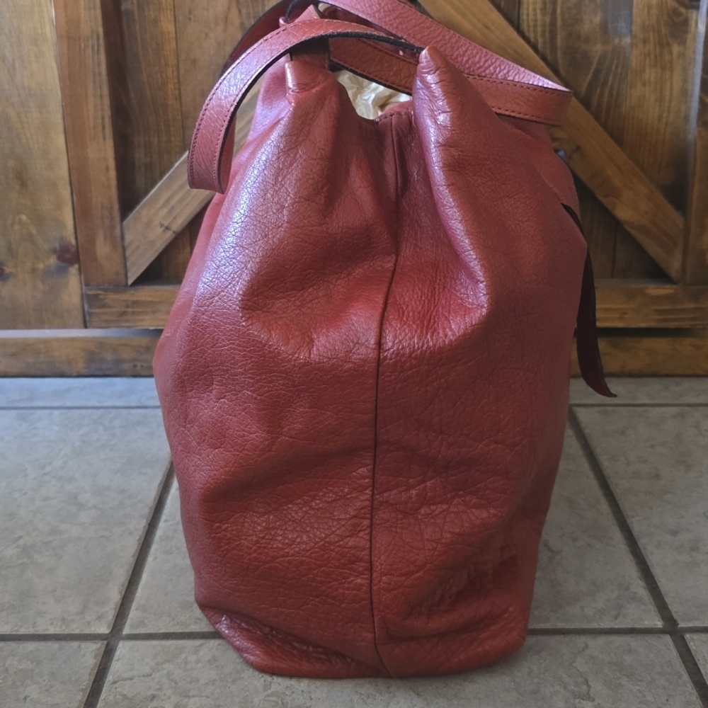 Bow Leather Bag - Picture 7 of 10
